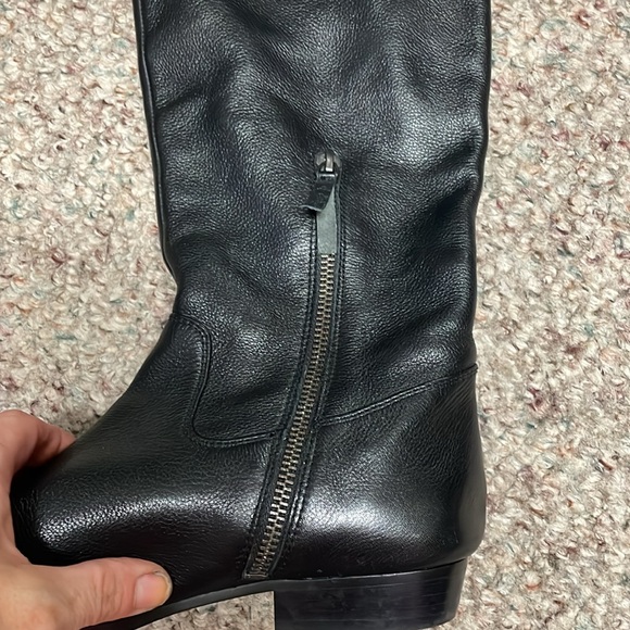 B makowsky thigh high corset lace behind knee - Picture 2 of 8